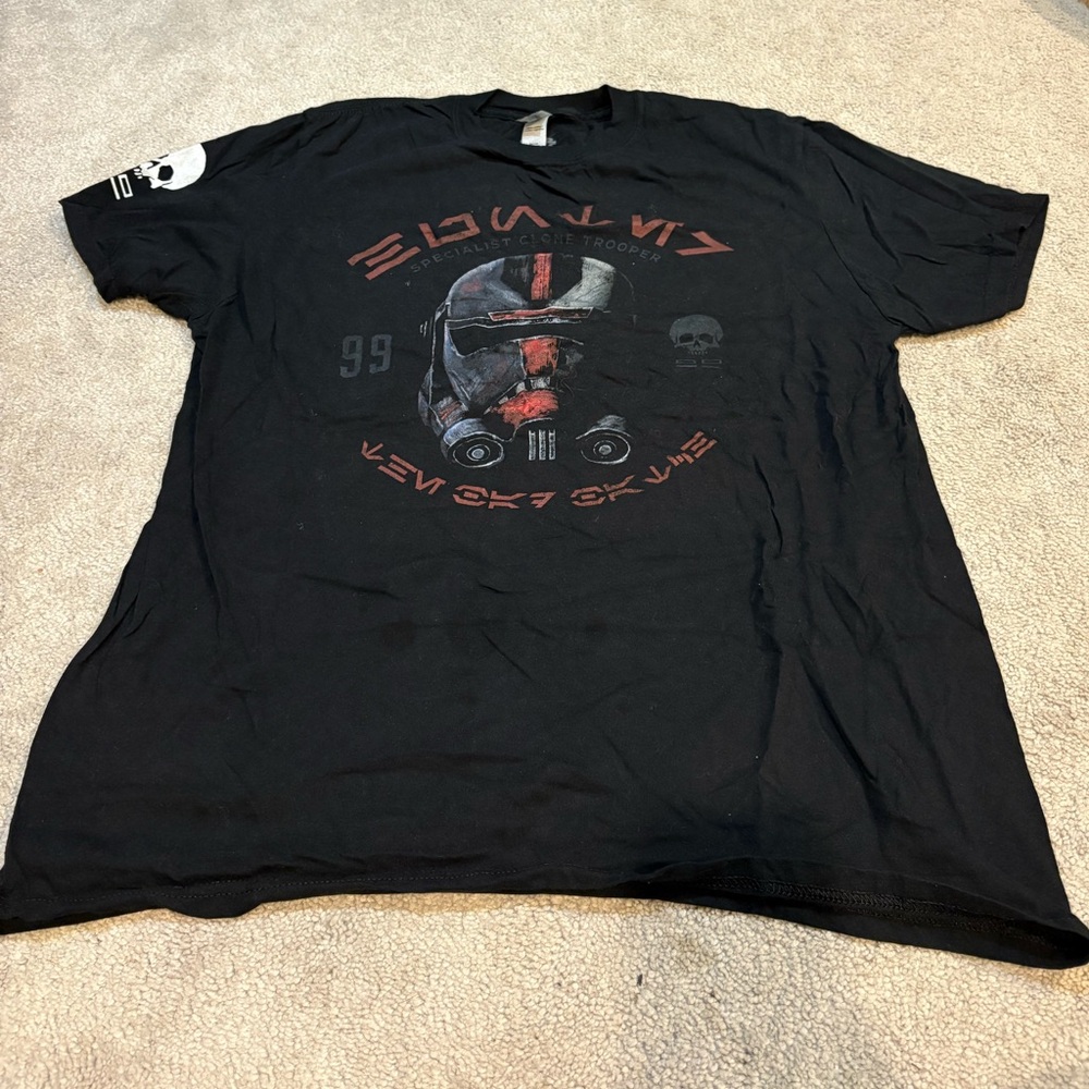 Bad Batch Hunter Shirt - Size L - Heroes and Villains